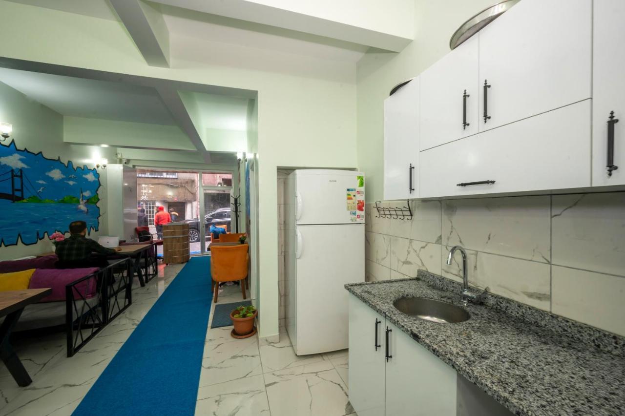 Xalila Hostel & Cafe Ladies Room Istanbul Bagian luar foto