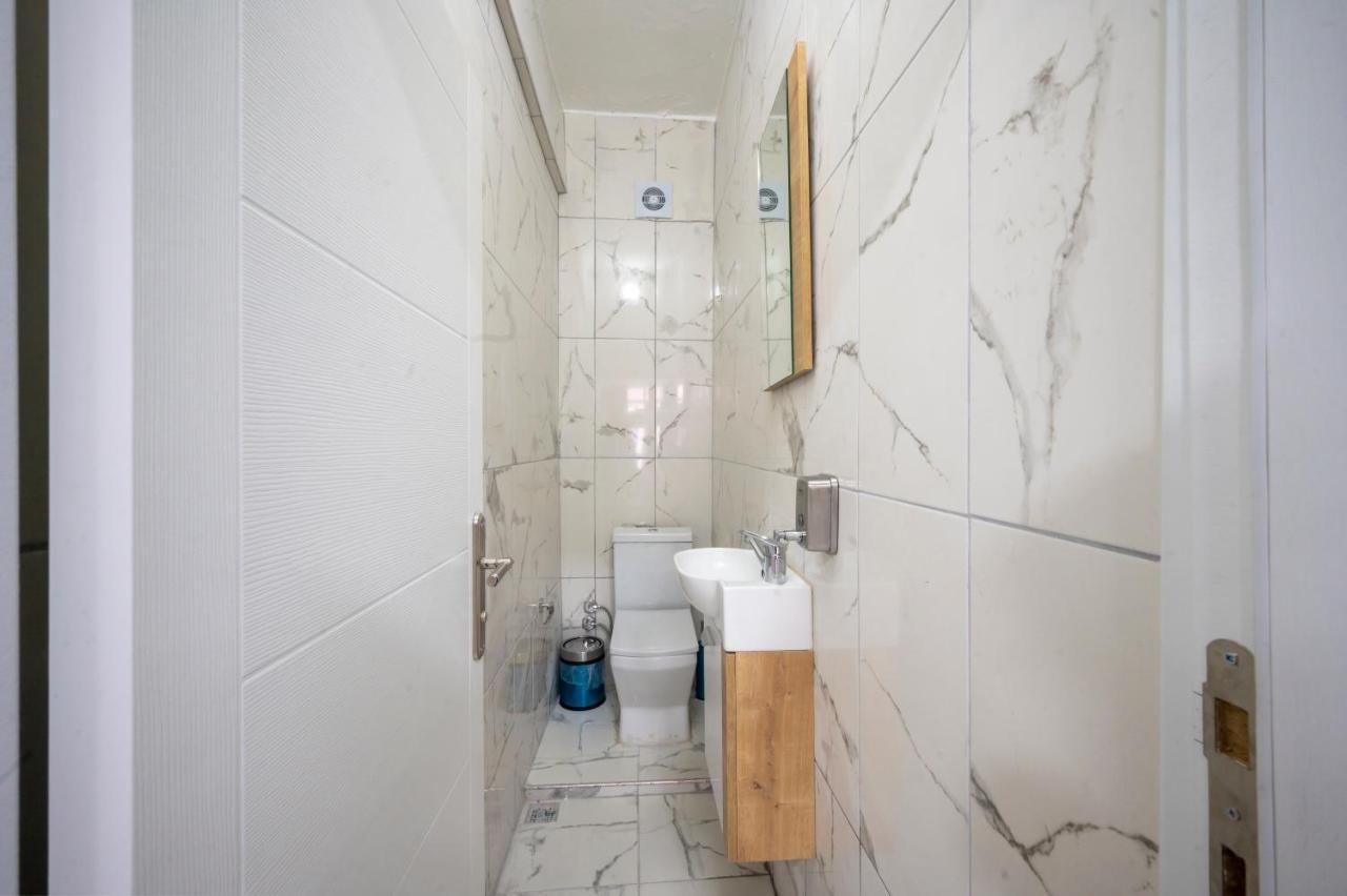Xalila Hostel & Cafe Ladies Room Istanbul Bagian luar foto